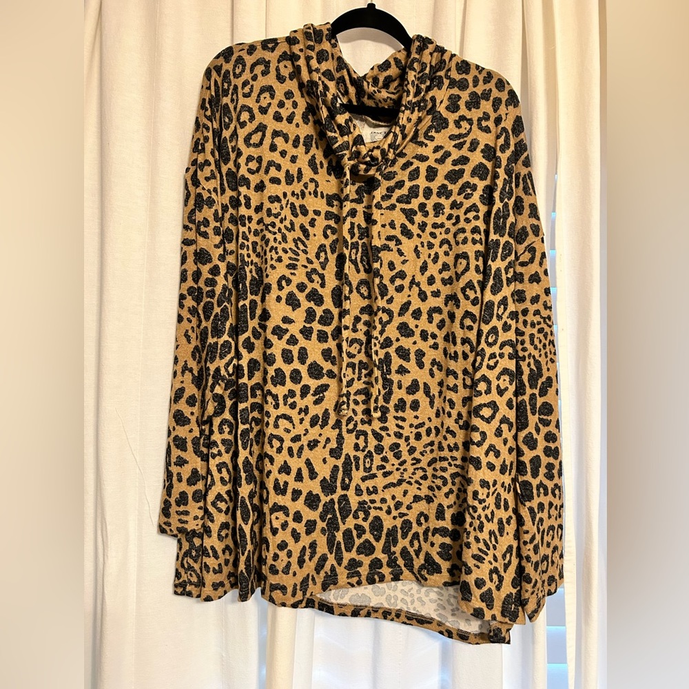 Women’s leopard print top